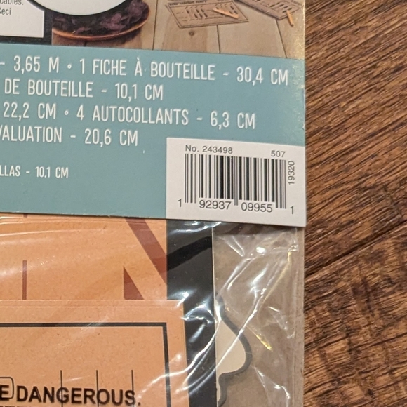 Amscan "CHEERS" Beer Tasting Kit Party Decorating & Voting for 4 People NWT - Picture 9 of 9